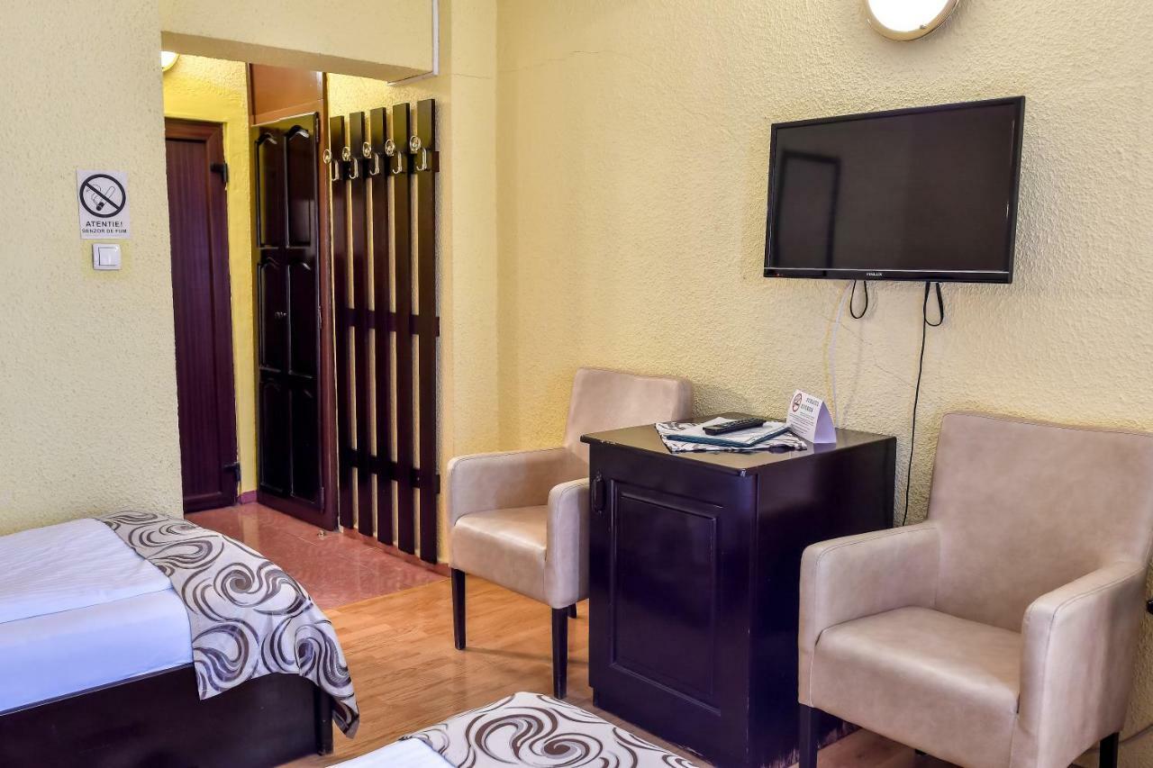 Motel Perla Sigheteana Sighetu Marmaţiei Dış mekan fotoğraf