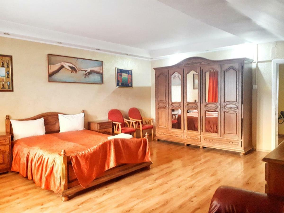 Motel Perla Sigheteana Sighetu Marmaţiei Dış mekan fotoğraf
